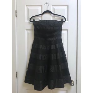 [Fredrick’s Of Hollywood] Black Strapless Dress